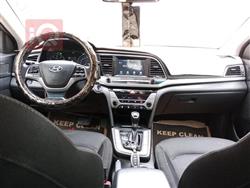 هیۆندای ئەلەنترا